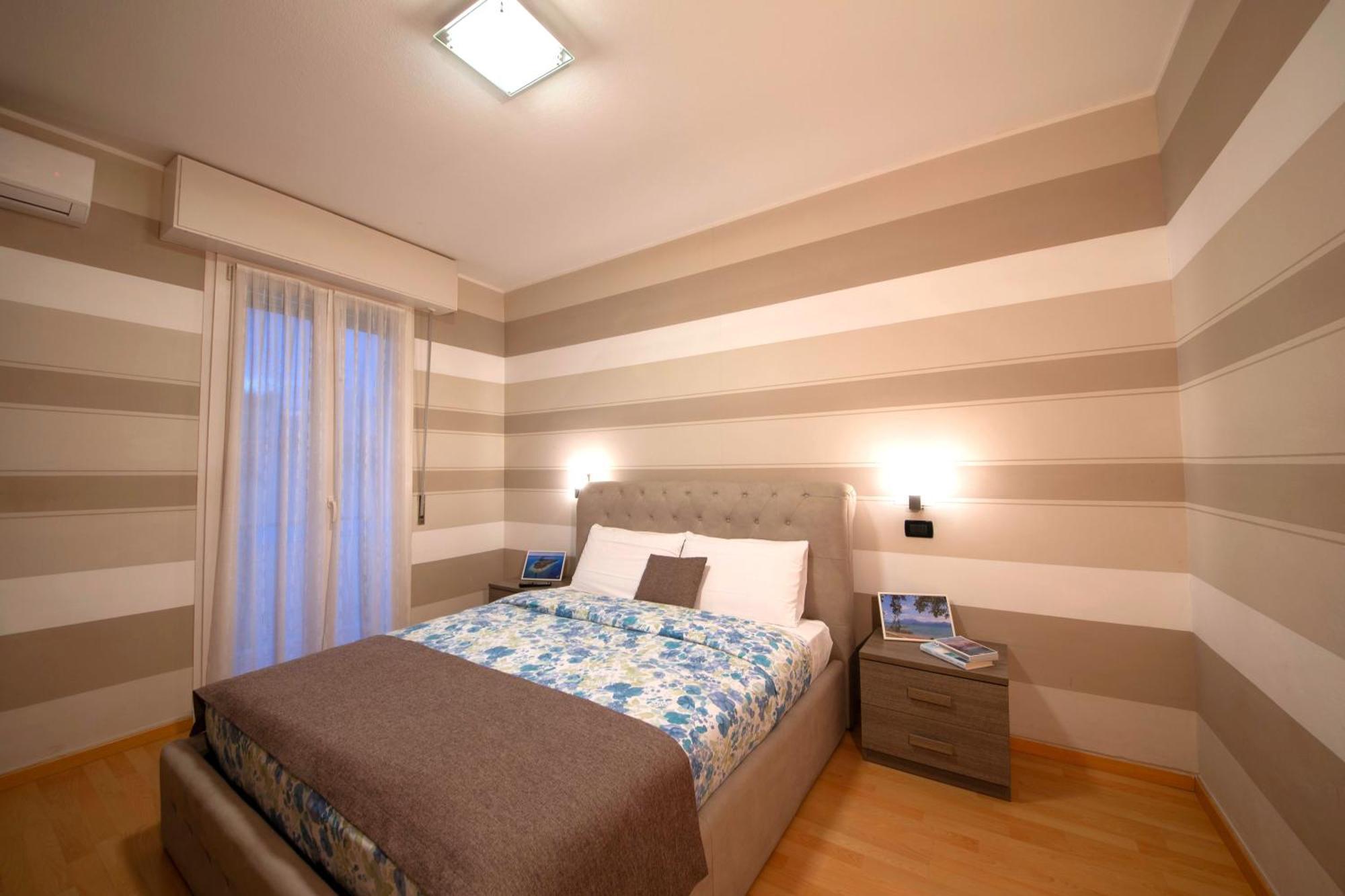 Apartmán Sirmione4U - Domus By The Castle Exteriér fotografie